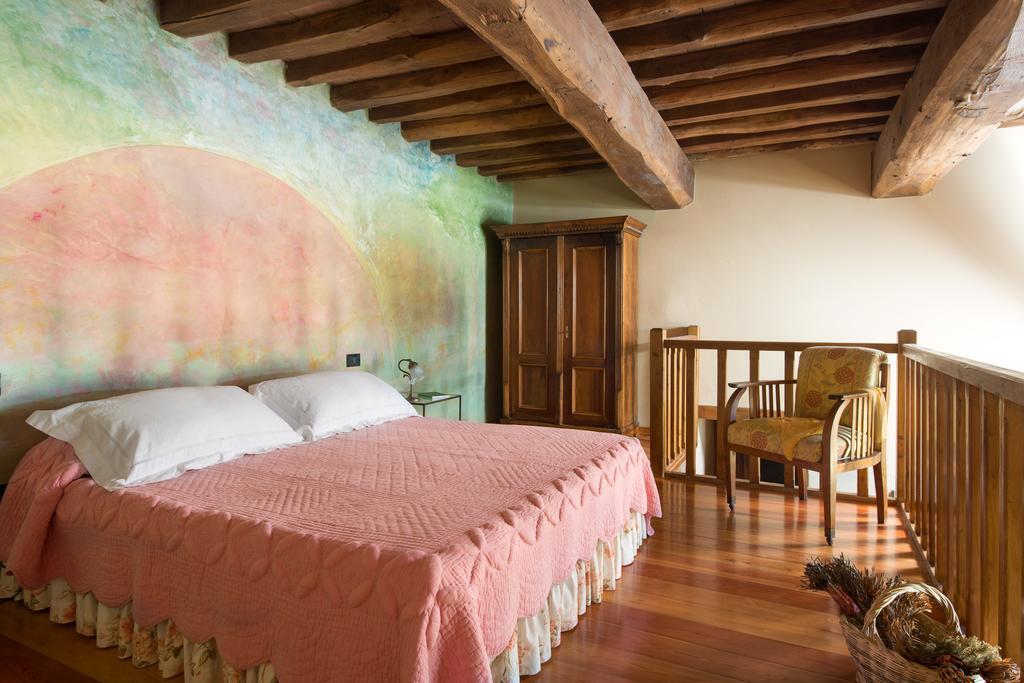 Il Coltro Hostal San Gimignano Habitación foto