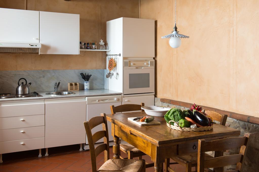 Il Coltro Hostal San Gimignano Habitación foto