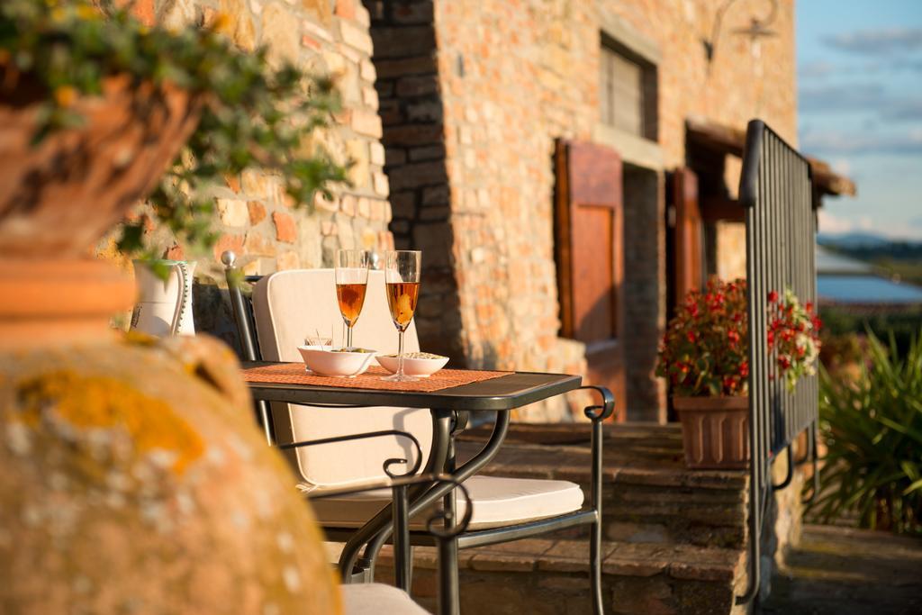 Il Coltro Hostal San Gimignano Habitación foto