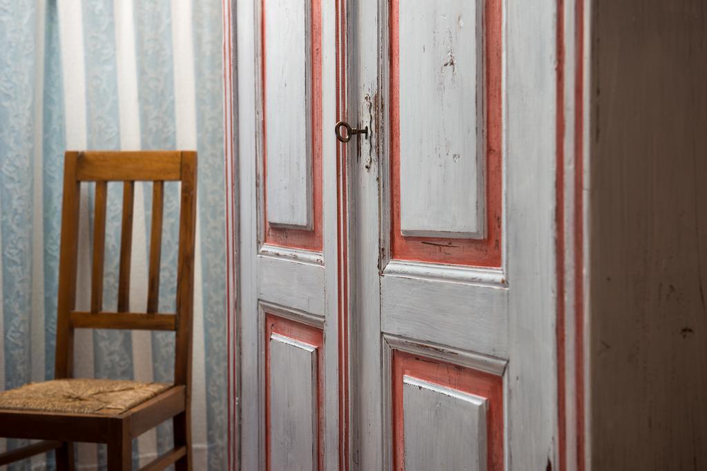 Il Coltro Hostal San Gimignano Habitación foto