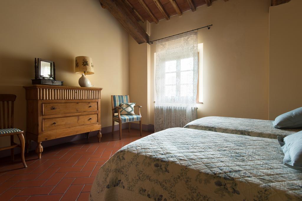 Il Coltro Hostal San Gimignano Habitación foto